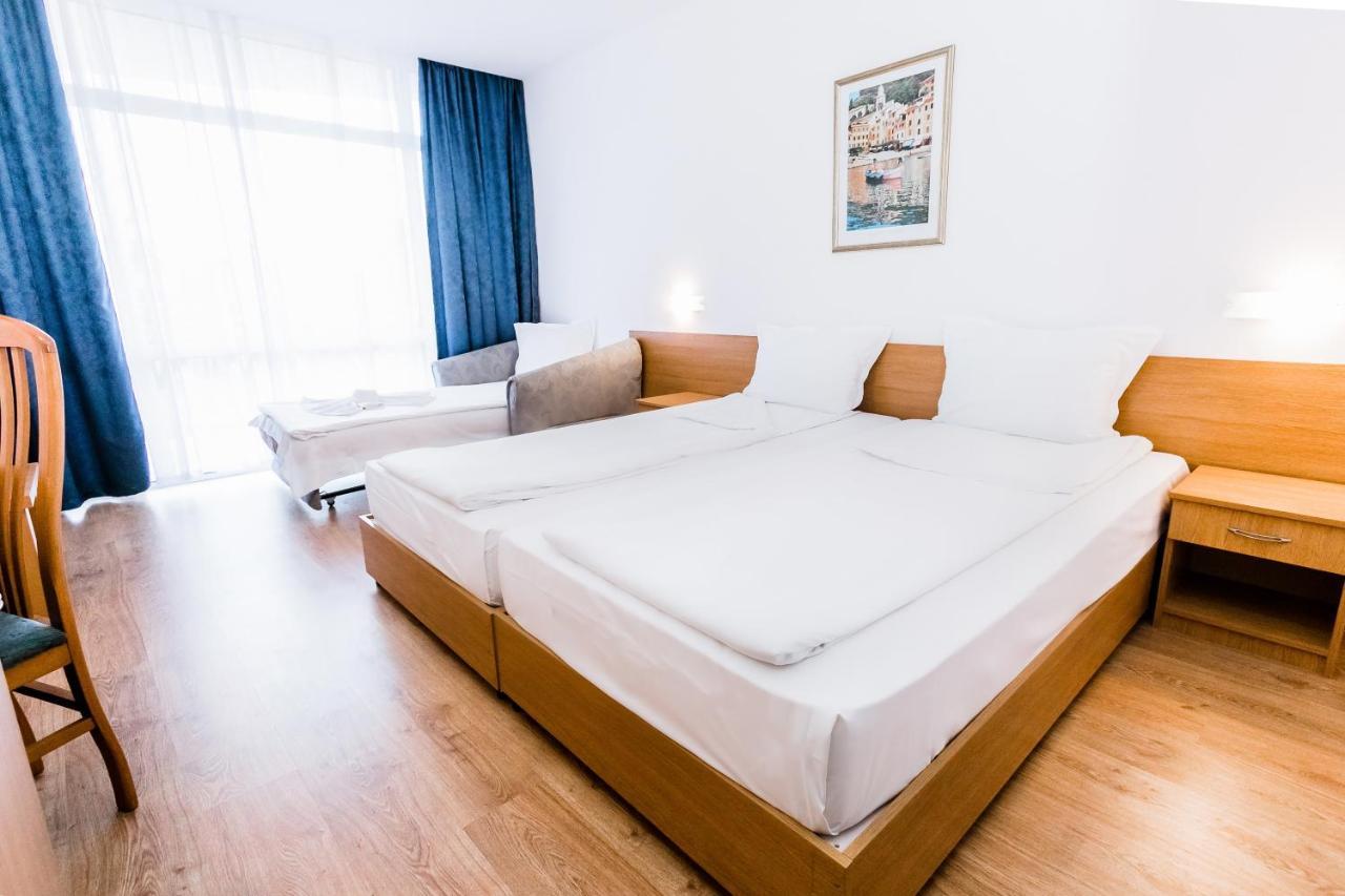 Hotel Opal Sluneční pobřeží Exteriér fotografie